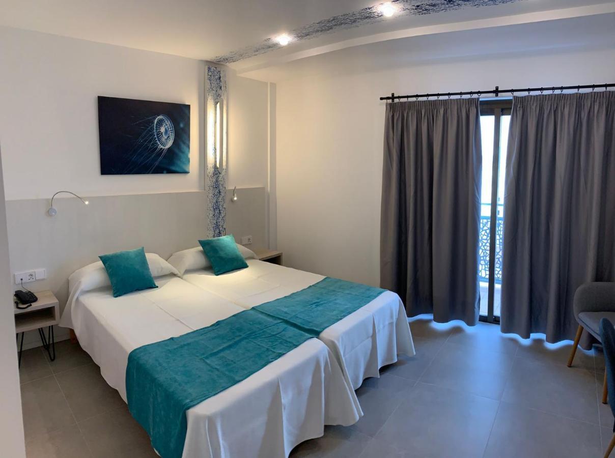 Hotel Brisa - Adults Only Sant Antoni de Portmany Exterior foto